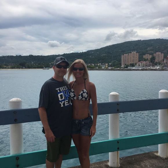 Meet your Posher, Ramanda - Picture 1 of 1